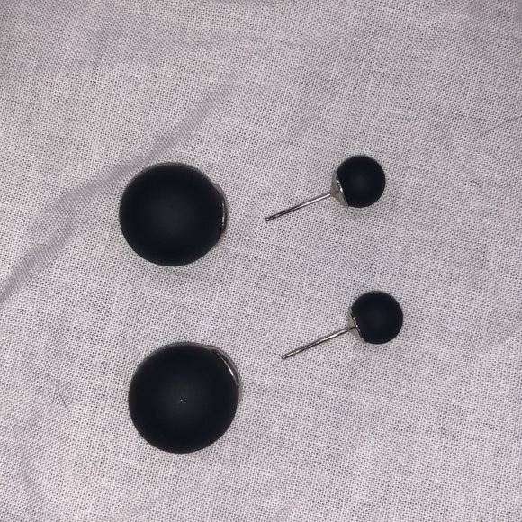 2 for $30 Black Matte Front and Back Ball Earring - Picture 2 of 3